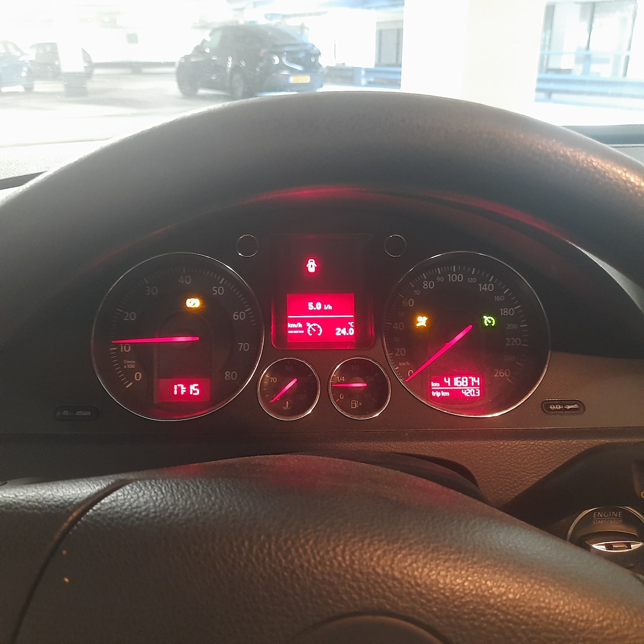Volkswagen Passat Variant - 2.0 FSI Comfortline - AutoWereld.nl