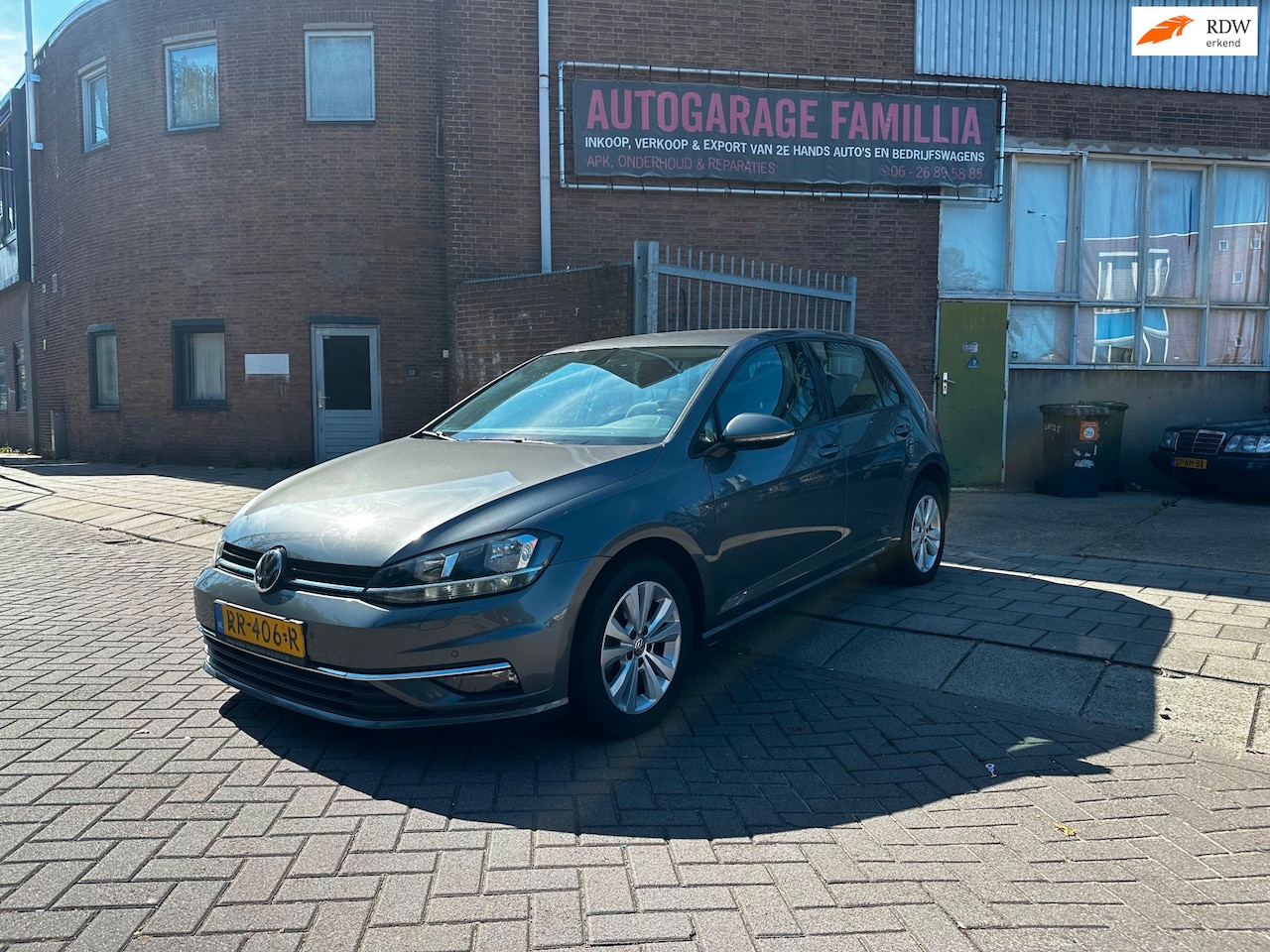 Volkswagen Golf - 1.6 TDI Comfortline 1.6 TDI Comfortline - AutoWereld.nl