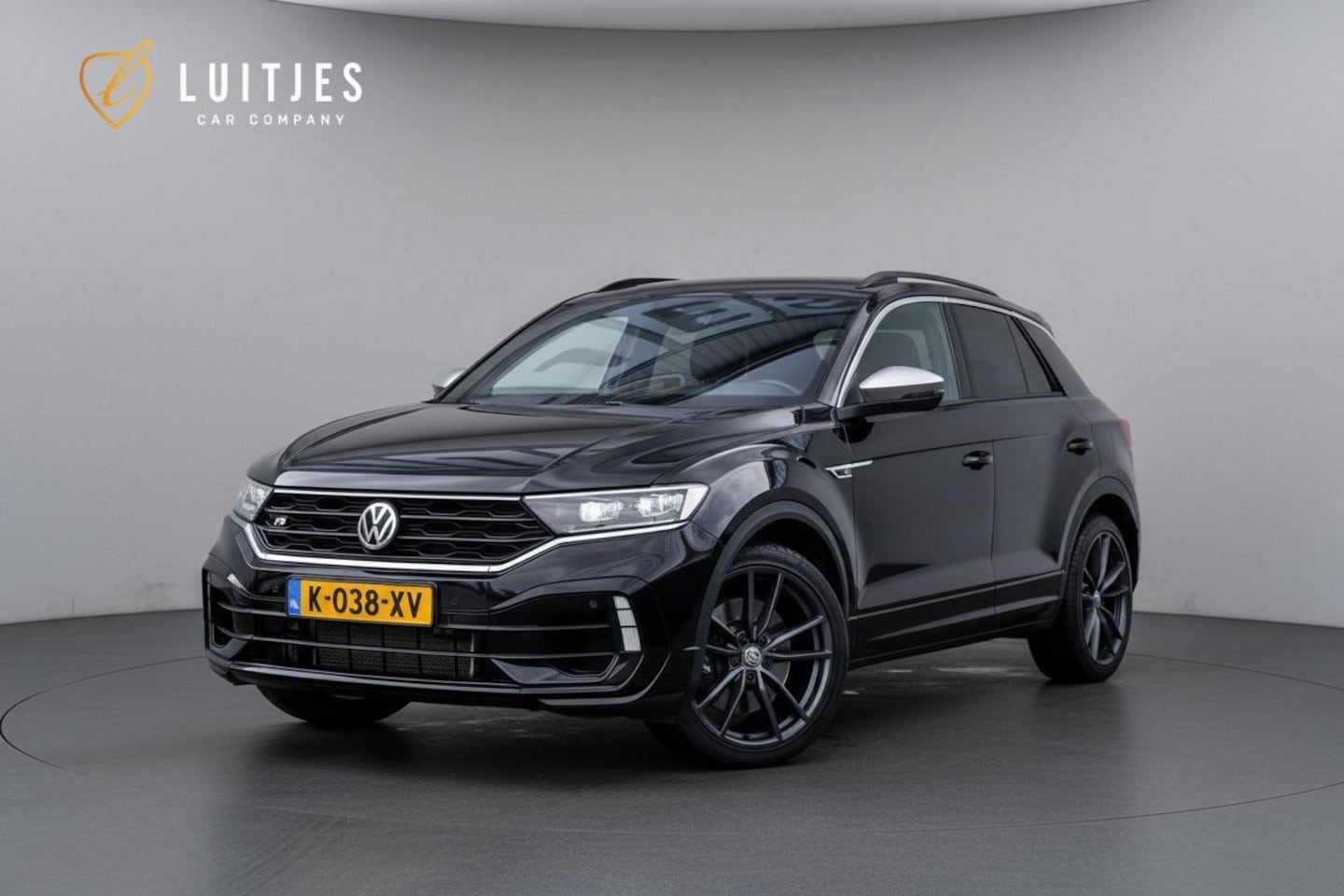 Volkswagen T-Roc - R 2.0 TSI 4Motion 301pk|Pano|Beats-audio|Camera|ACC|Carplay|Virtual-cockpit|1e-eig. - AutoWereld.nl