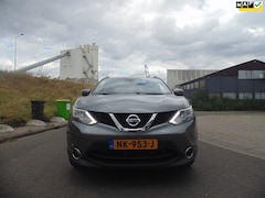 Nissan Qashqai - 1.2 Tekna AUTOMAAT MET AIRCO NAVI LEDER PANO CAMERA NAP 98000
