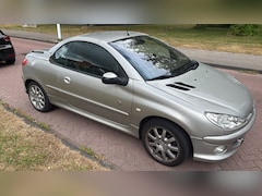 Peugeot 206 CC - 1.6-16V Roland Garros