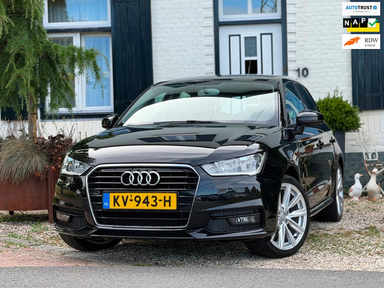 Audi A1 Sportback - 1.0 TFSI Adrenalin|Navi|Bluetooth|5DRS| - AutoWereld.nl