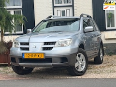 Mitsubishi Outlander - 2.0 Invite plus|Airco|Trekhaak|Goed onderhouden|