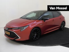 Toyota Corolla - 2.0 Hybrid Premium | Automaat | Parkeersensoren Voor + Achter | Parkeer Camera | Verwarmde