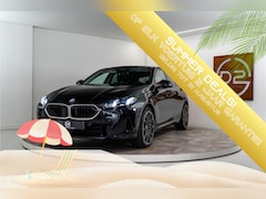 BMW 1-serie - 120 Sport Premium 157PK | Facelift | Laser | Carplay | Comfort | Fabrieksgarantie