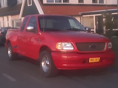 Ford F150 - 4.6 Triton V8 XLT lariat