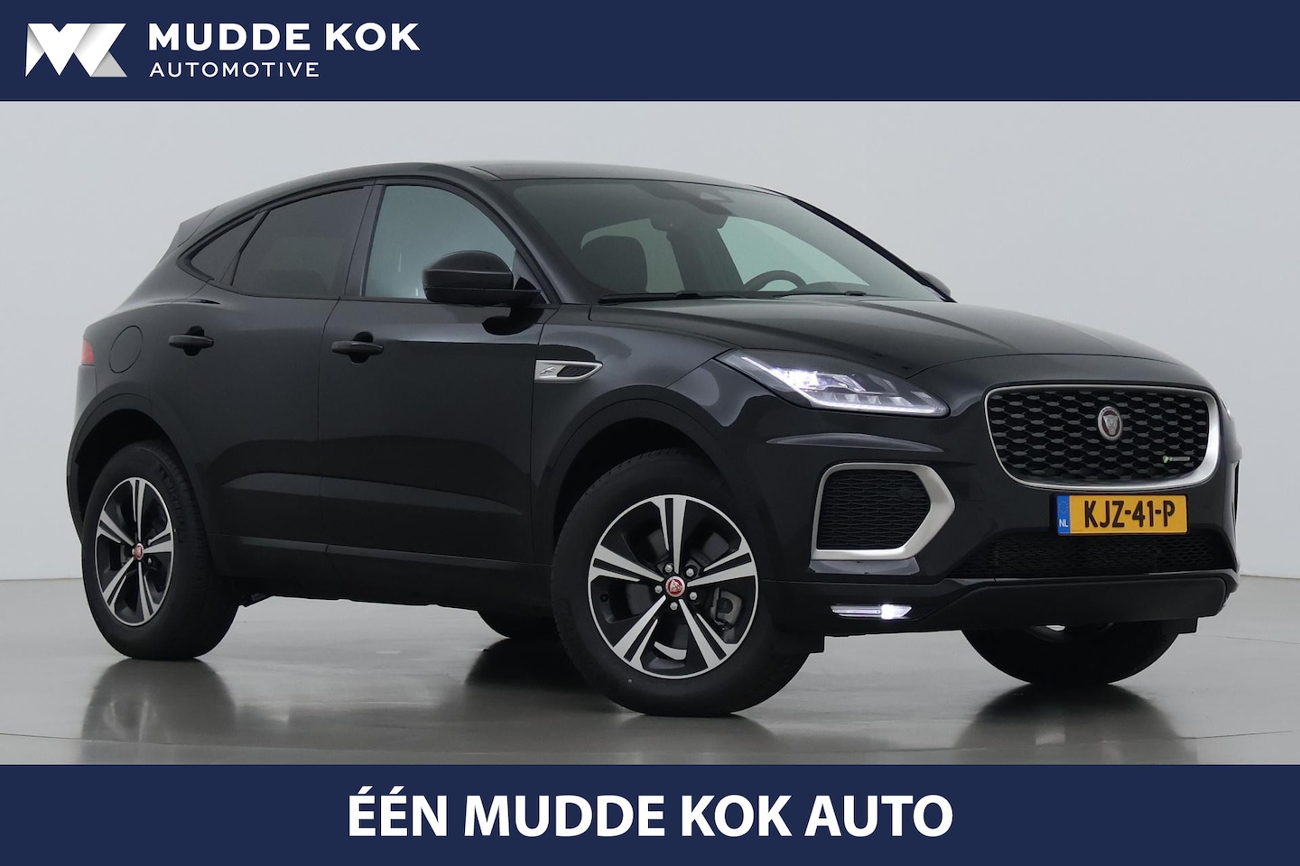 Jaguar E-Pace - P300e AWD R-Dynamic S | ACC | Panoramadak | Memory | Camera | Stoelverwarming | 18 inch - AutoWereld.nl