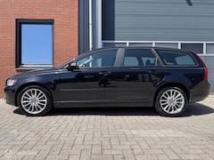 Volvo V50 - 2.4i 170pk Aut. Edition 2 - Orig. NL - dealer o.h