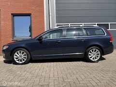 Volvo V70 - 2.0 T5 245pk Geartr. Summum - schuifdak - orig. NL