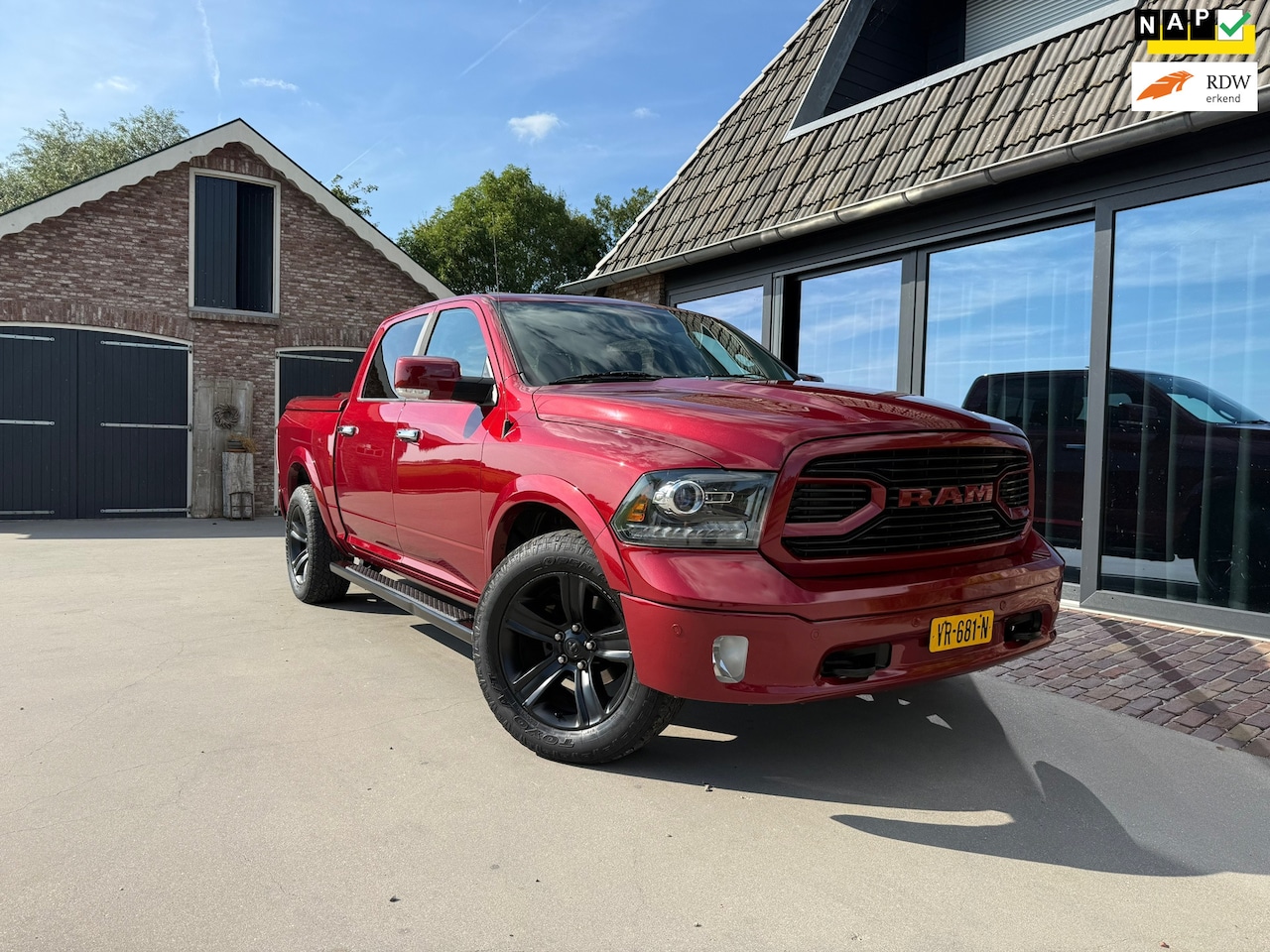 Dodge Ram 1500 - 5.7 V8 Quad Cab zeer netjes - AutoWereld.nl