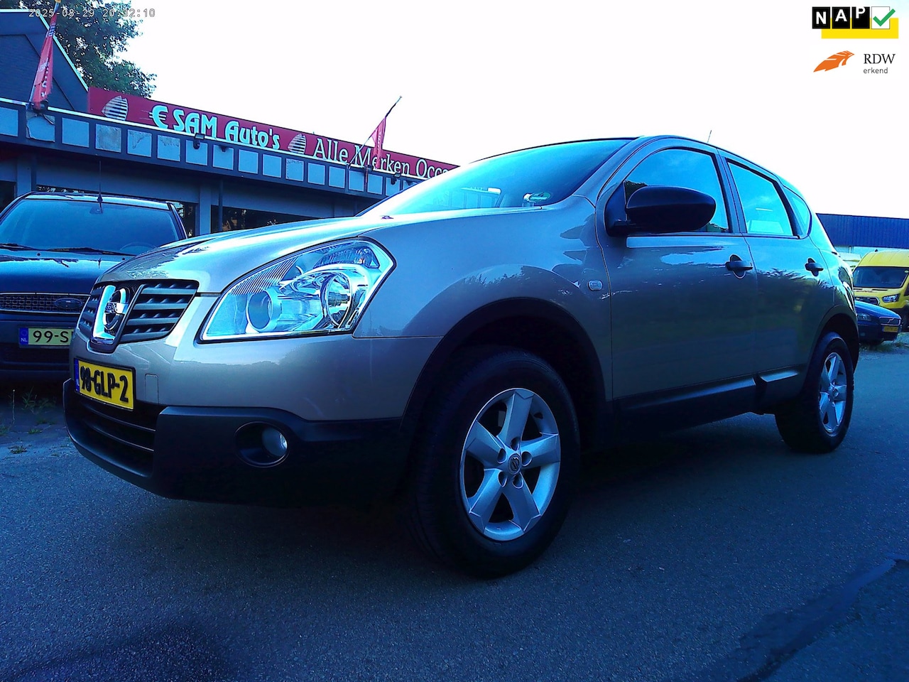 Nissan Qashqai - 1.6 Visia 1.6 Visia (Airco KM NAP) - AutoWereld.nl