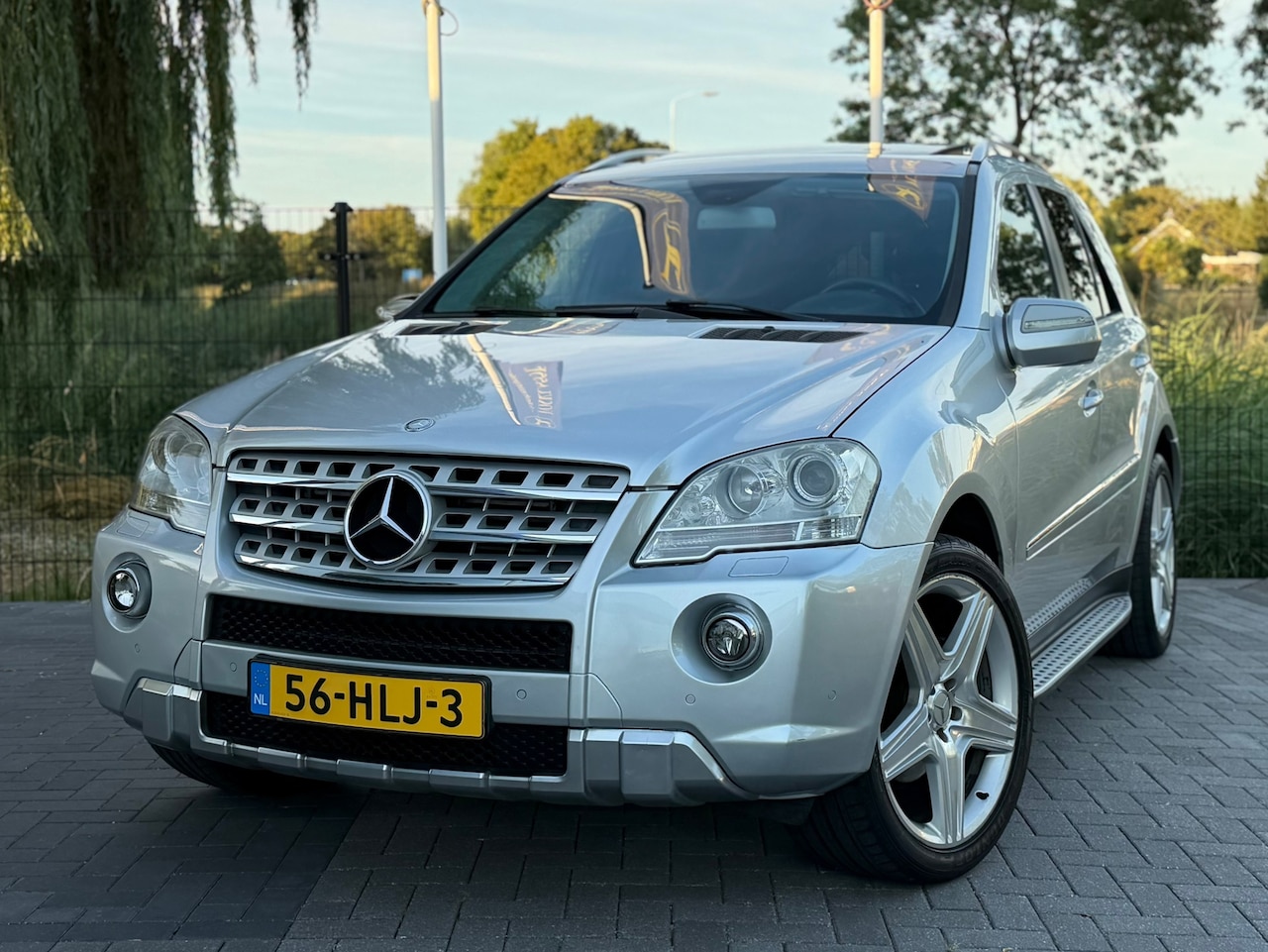 Mercedes-Benz M-klasse - 320 CDI AMG / AUT / CLIMA / CRUISE / LEDER - AutoWereld.nl