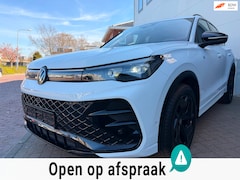Volkswagen Tiguan - 2.0 TDI| R-Line/Pano/Massage/360 Camera/IQ/ACC/AHK/Kardon/Vol Optie