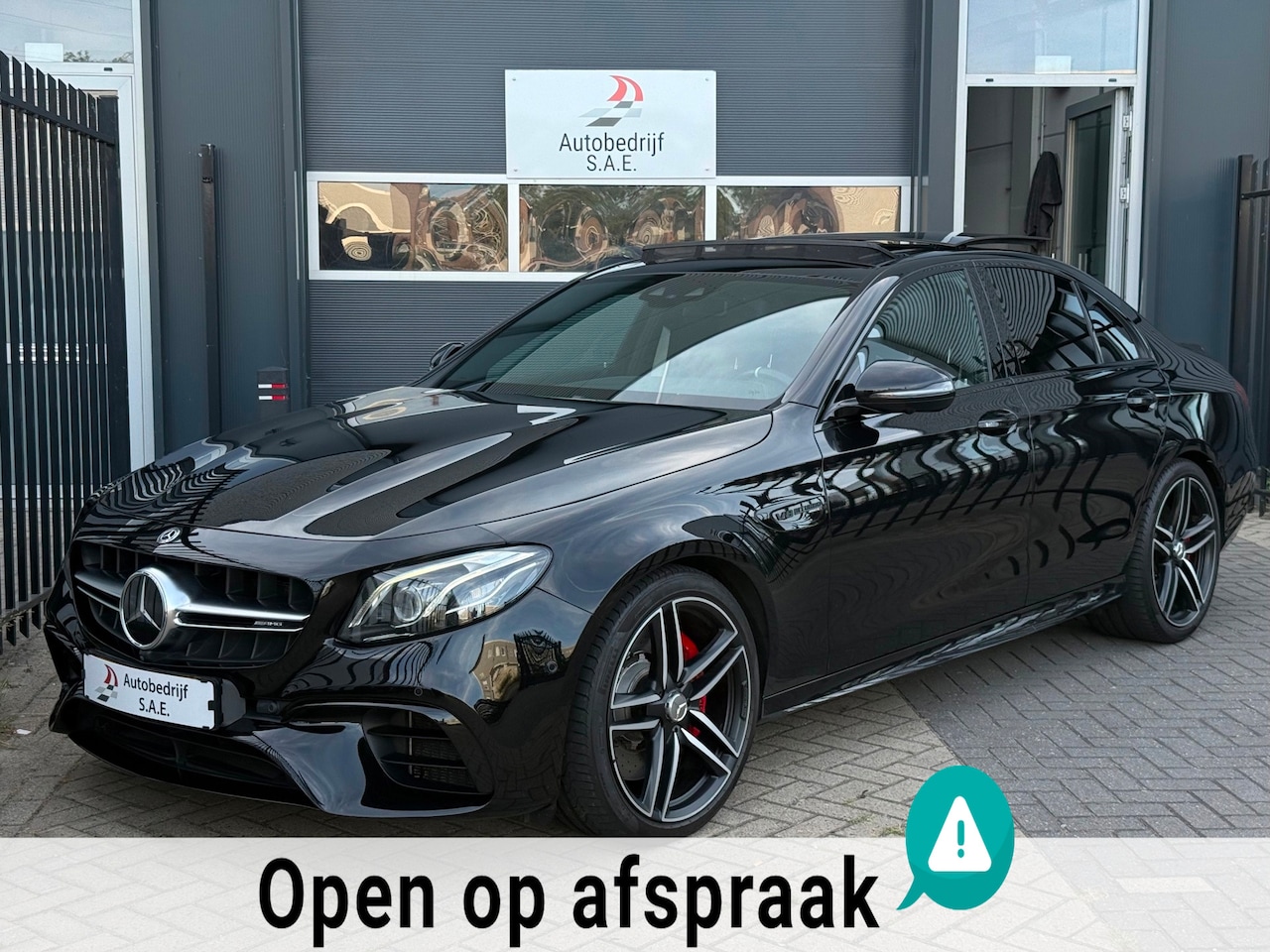 Mercedes-Benz E-klasse - AMG 63 S 4MATIC PANO HUD BURMESTER MEMORY - AutoWereld.nl