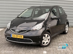Toyota Aygo - 1.0-12V + | nieuwe koppeling | nieuwe banden
