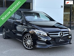 Mercedes-Benz B-klasse - 180 Prestige AMG Automaat|Trekhaak|Camera