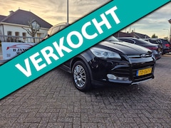 Ford Kuga - Titanium Plus l luxe uitvoering l 2000kg trekgewicht