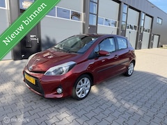 Toyota Yaris - 1.5 Full Hybrid Dynamic DEALER ONDERHOUDEN