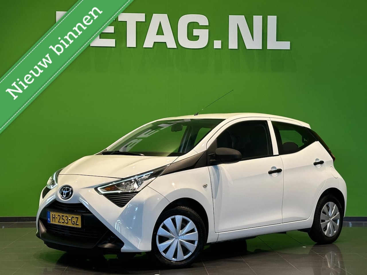 Toyota Aygo - 1.0 VVT-i x-fun | 5 Deurs | Airco | - AutoWereld.nl