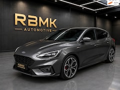 Ford Focus - 1.5 EcoBoost ST Line Business