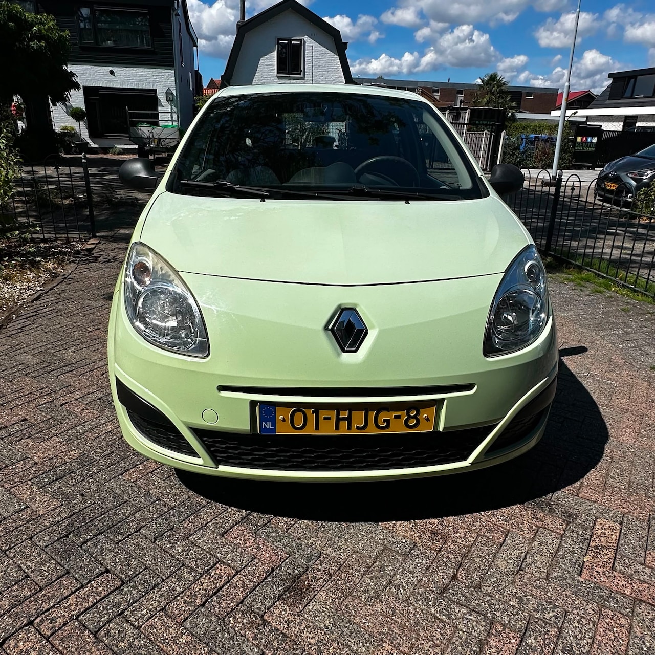 Renault Twingo - 1.2 Authentique - AutoWereld.nl
