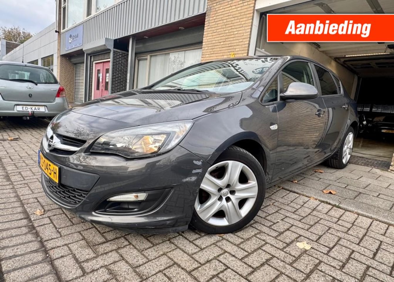 Opel Astra - 1.4 Turbo Cosmo 5DRS CLIMA LMV ORG. KM APK 10-2026 - AutoWereld.nl