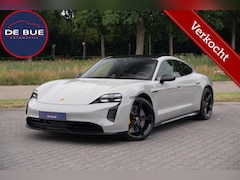 Porsche Taycan - 4S Performance Plus 84 kWh|Krijt|Keramisch|€ 181.000 Np|1Eig|Org NL NAP|SportDesign|Achter