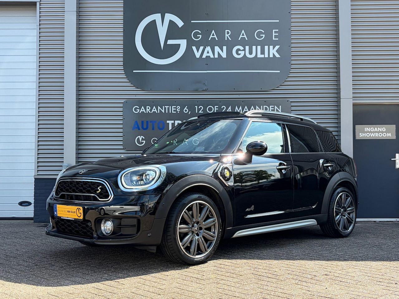 MINI Countryman - Mini 2.0 224PK Cooper S E ALL4 Chili Plug In Hybrid Panorama,Leder,HUD,H&K,Xenon,Camera,Cl - AutoWereld.nl