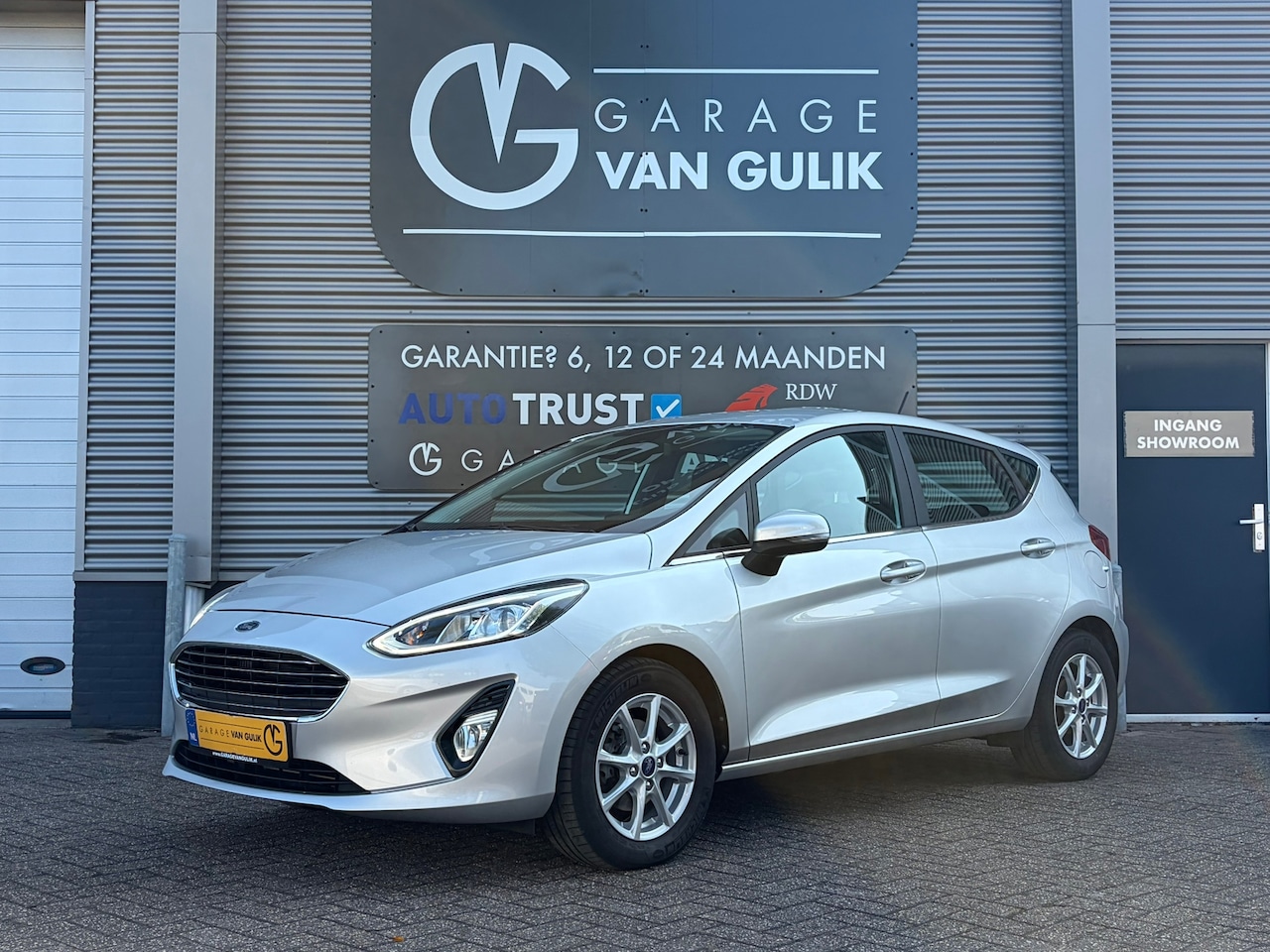 Ford Fiesta - 1.0 101PK Automaat,Navi,Clima,Cruise,Carplay,Isofix,PDC,Stoel+StuurVerwarming,ElektrRamen+ - AutoWereld.nl