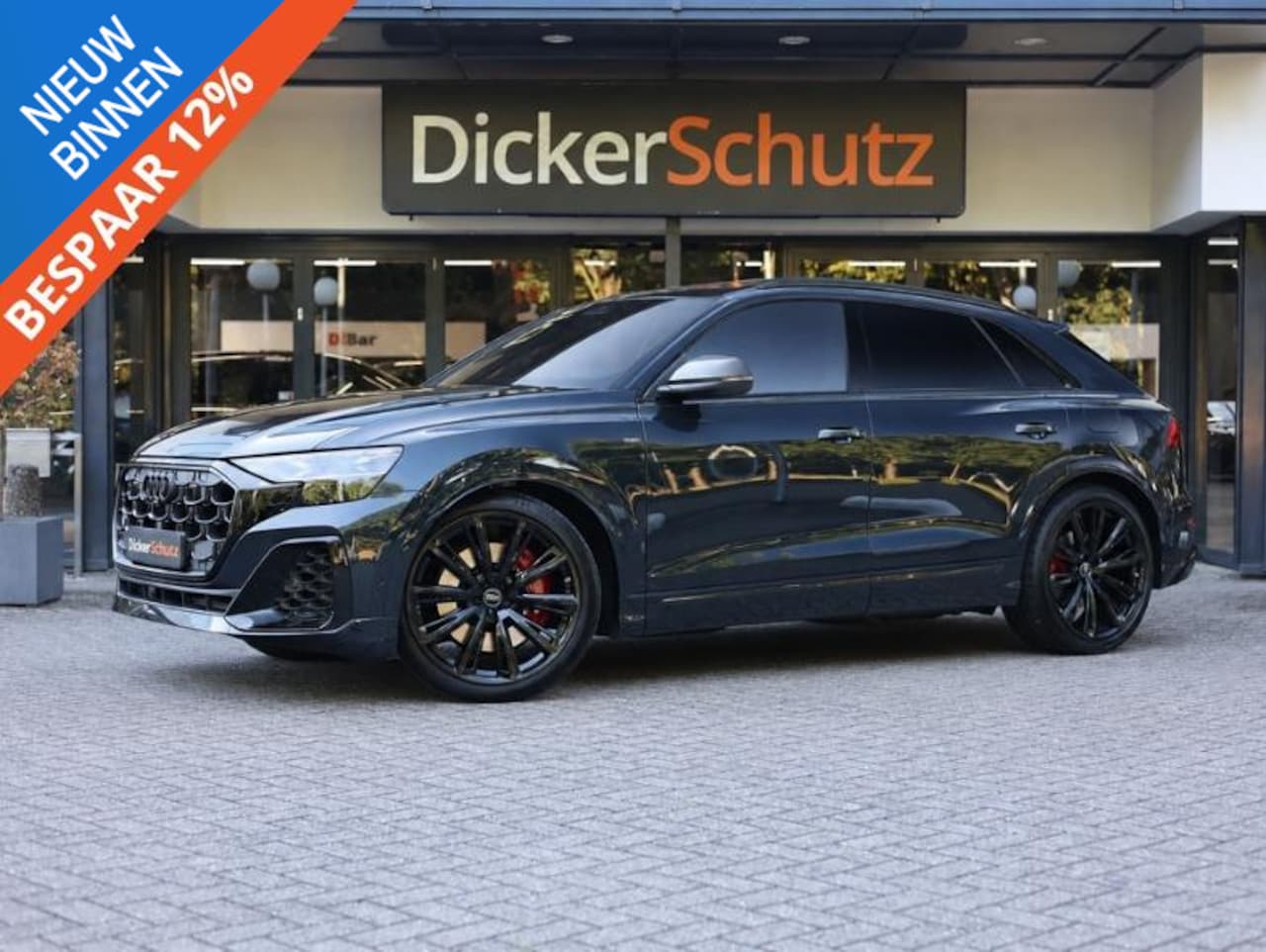 Audi Q8 - 60 TFSIe Competition Vierwielb. | Carbon | Massage | Pano | Trekhaak - AutoWereld.nl