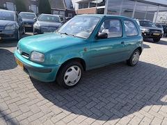 Nissan Micra - 1.0 Automaat