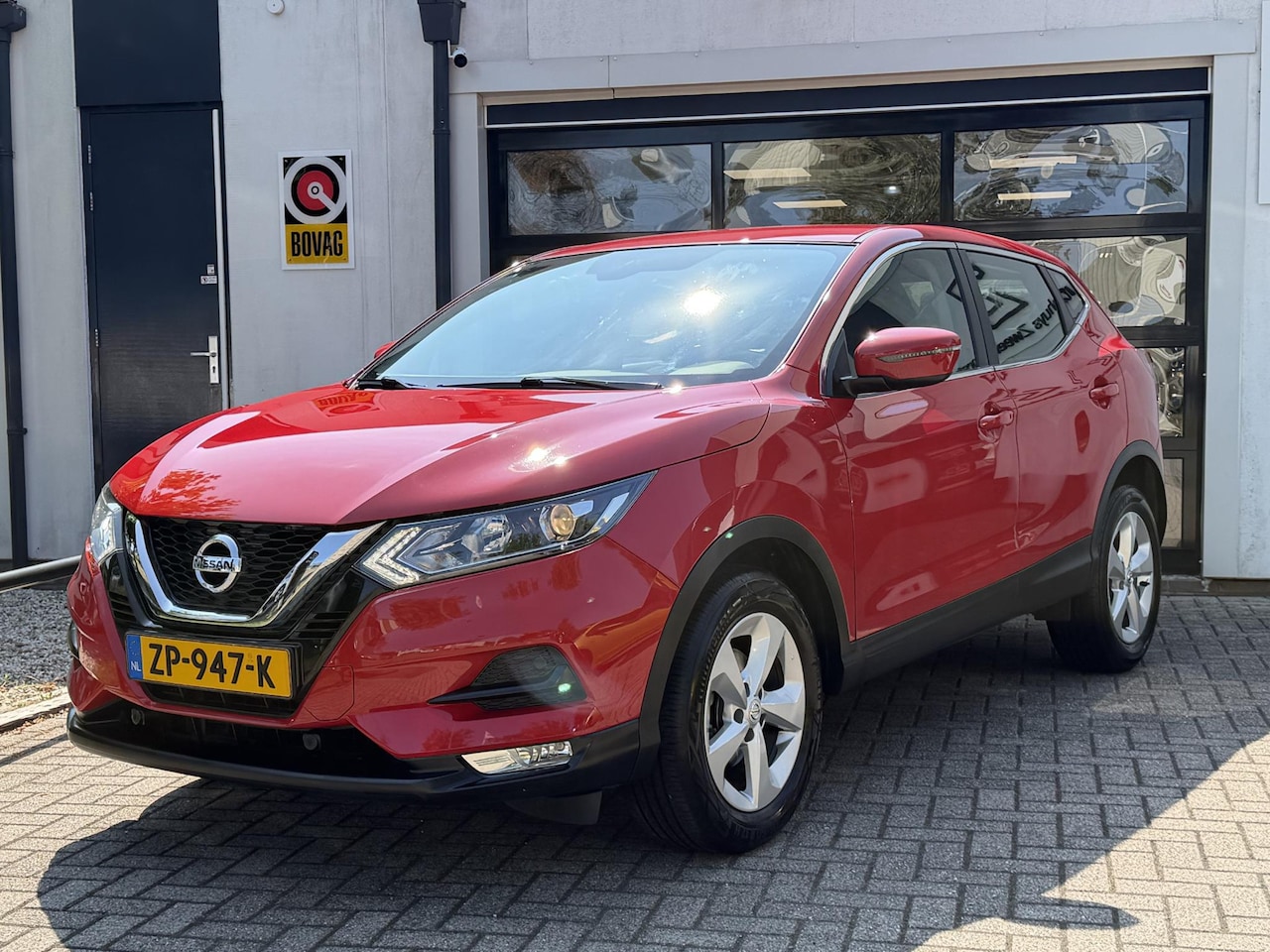 Nissan Qashqai - 1.3 DIG-T Acenta Automaat | Achteruitrijcamera | Trekhaak | Cruise Control | Climate Contr - AutoWereld.nl
