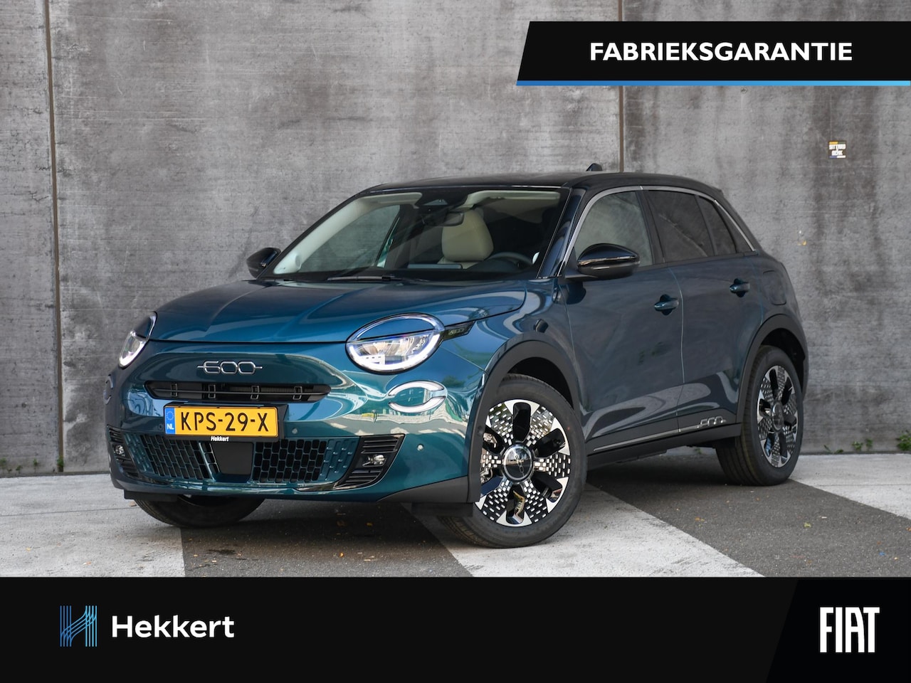 Fiat 600e - La Prima 54 kWh 156pk Automaat MASSAGE | LEDER | ADAPT. CC | 18''LM | CAMERA | DODE HOEK - AutoWereld.nl
