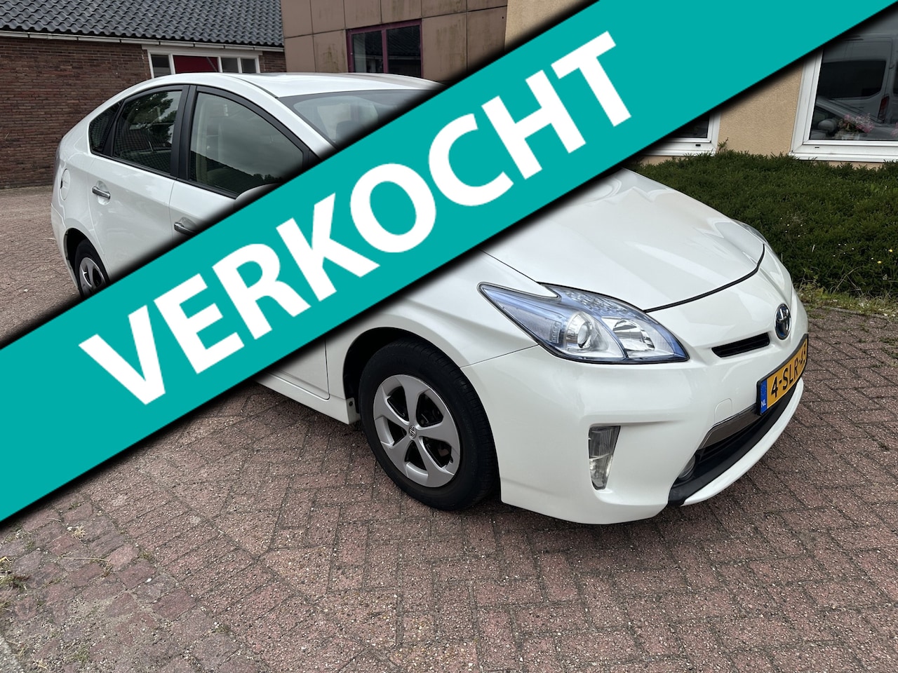 Toyota Prius - 1.8 Plug-in Aspiration NAVI CAMERA LEER NAP - AutoWereld.nl