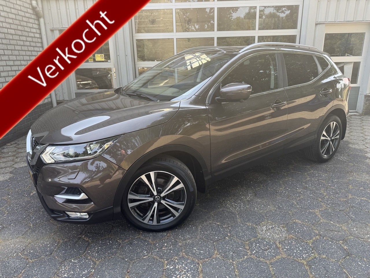 Nissan Qashqai - 1.3 DIG-T Tekna / Panoramadak - AutoWereld.nl