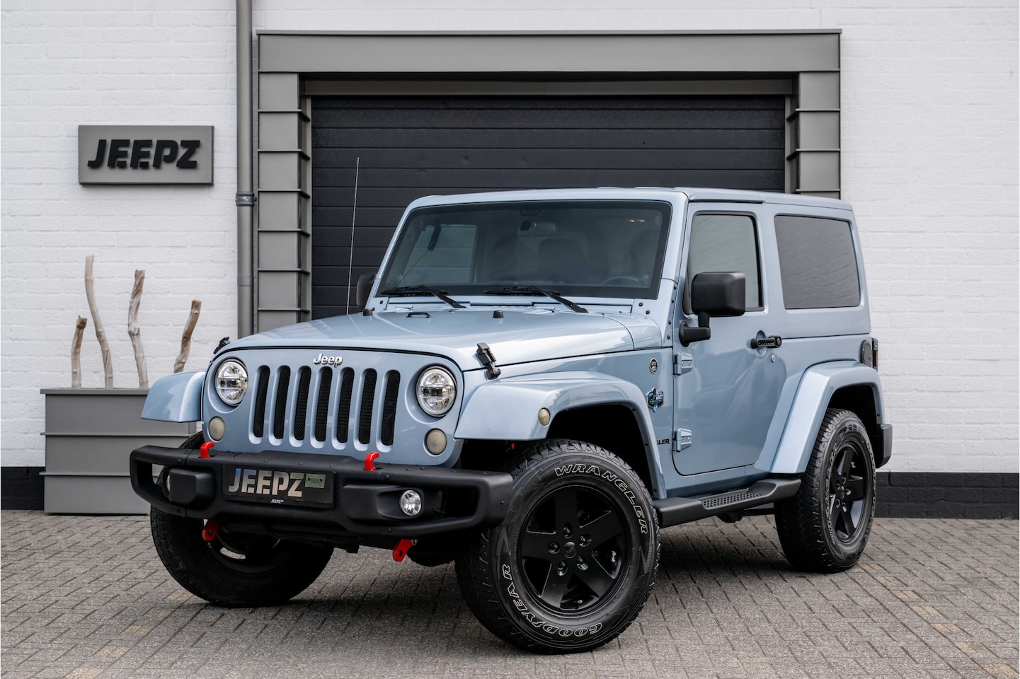 Jeep Wrangler - 3.6 Arctic - Ofd voorbumper / JRZ Suspension / 3 Drs - AutoWereld.nl