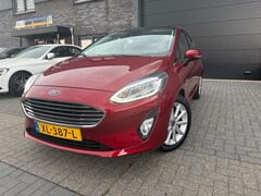 Ford Fiesta - 1.0 EcoBoost Titanium | 2E EIGENAAR | 3/6 OF 12 MND GARANTIE | CAMERA | PANO DAK | TREKHAA