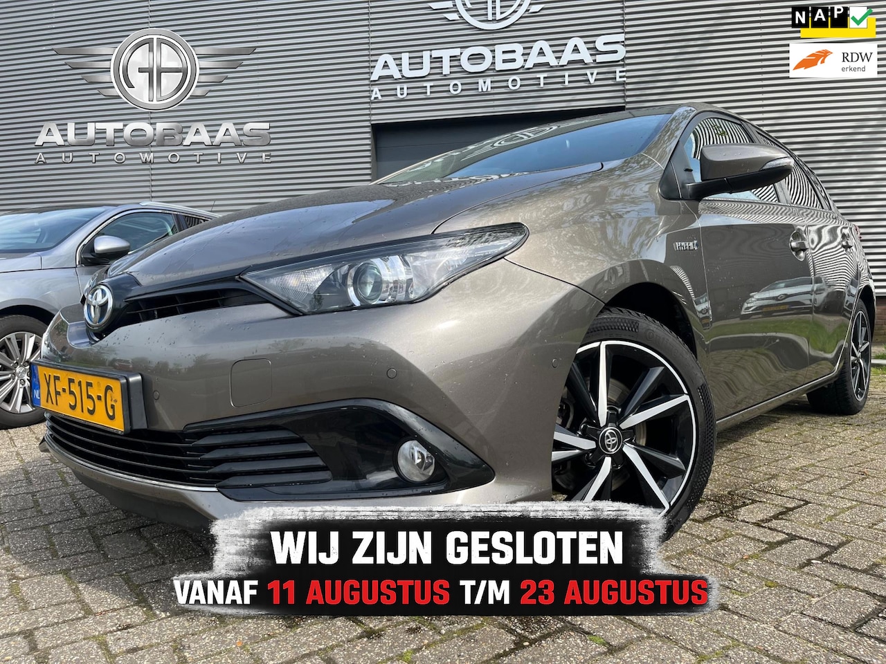Toyota Auris - 1.8 Hybrid Dynamic AUTOMAAT+NLAUTO+NAP+TREKHAAK+NAVIGATIE+CAMERA+STOELVERWARMING+CLIMATE C - AutoWereld.nl