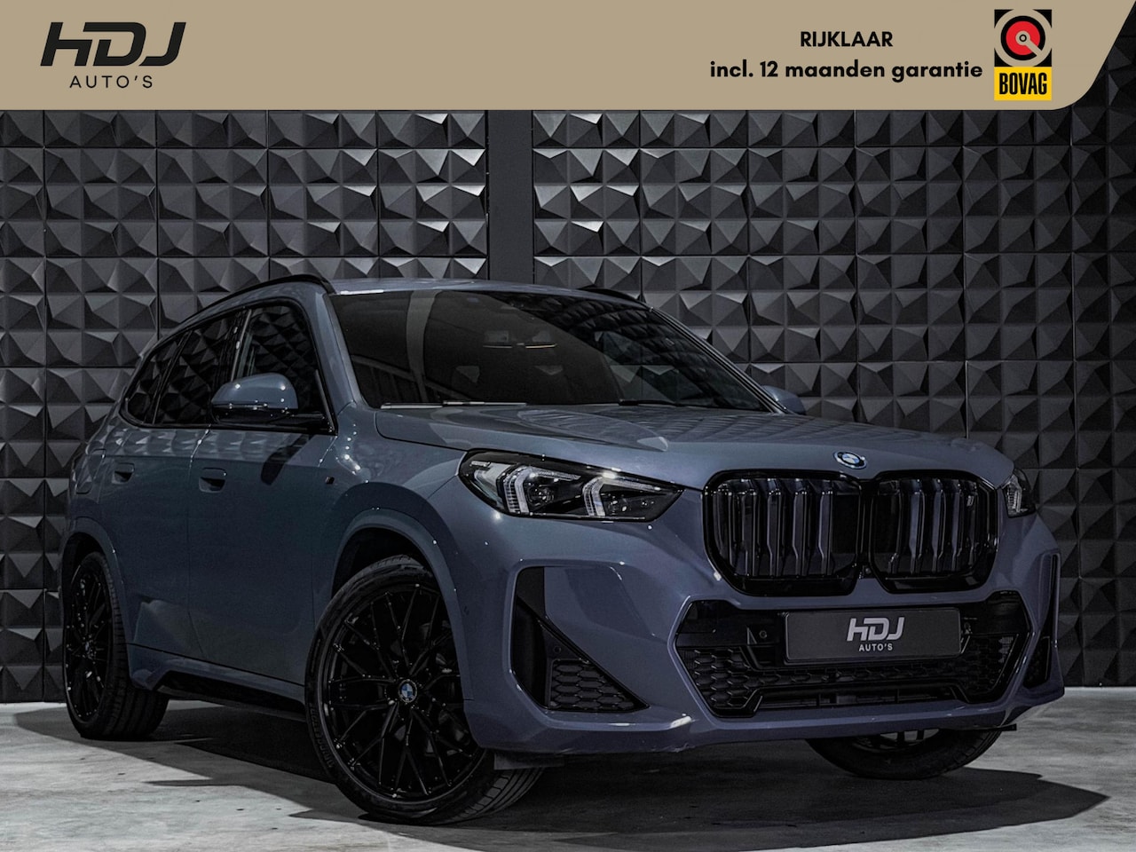 BMW iX1 - xDrive30 67 kWh | M Sport | 20"| HUD | H/K | Drive + | Park + | - AutoWereld.nl