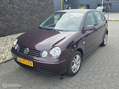 Volkswagen Polo - 1.4-16V Turijn - Airco - Cruise - Trekhaak