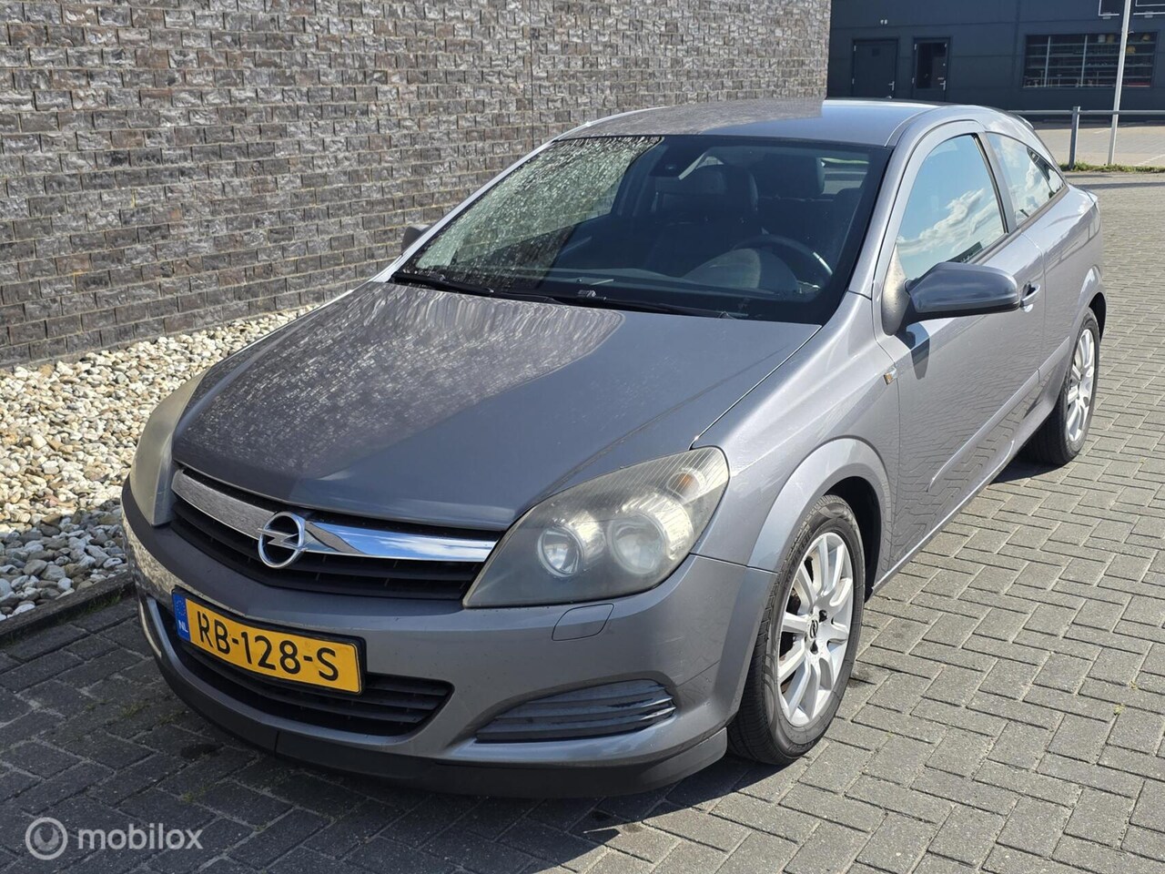 Opel Astra GTC - 1.4 Cosmo - Airco - Cruise - Automaat! - AutoWereld.nl