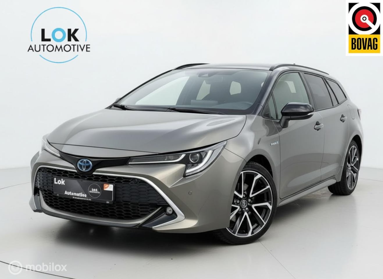 Toyota Corolla Touring Sports - 2.0 Hybrid Executive|JBL|HUD|KEYLESS|CAMERA - AutoWereld.nl