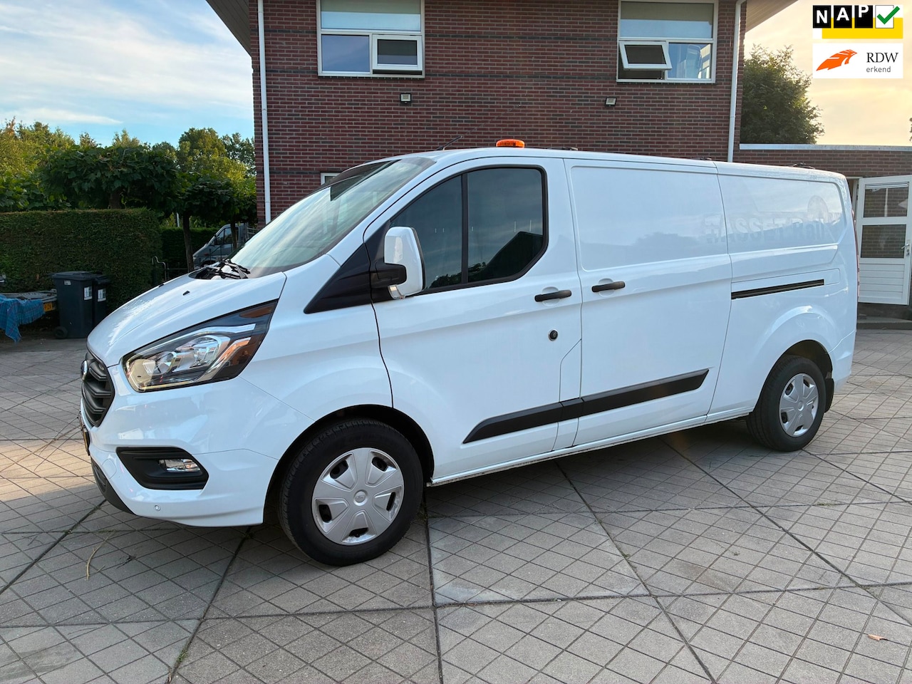 Ford Transit Custom - 340 2.0 TDCI L2H1 Trend 340 2.0 TDCI L2H1 Trend - AutoWereld.nl