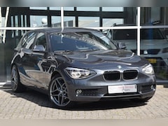 BMW 1-serie - 116i Business+ Airco Nav. Pdc Lm-Velgen Stoelverwarming 5DRS