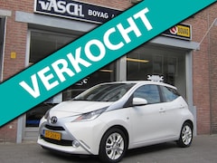 Toyota Aygo - 1.0 VVT-i x-pure All In Prijs Bovaggarantie