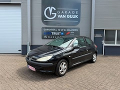 Peugeot 206 - 1.1 X-line 60PK ElektrRamen, Isofix, Lmv, Radio/Cd-Speler, Boordcomputer, D-riemVervangenB
