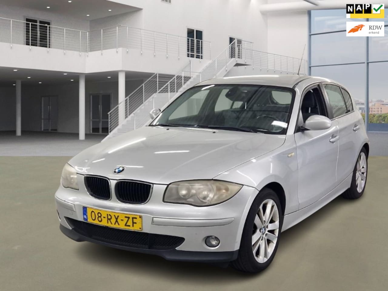BMW 1-serie - 118i High Executive 118i High Executive - AutoWereld.nl