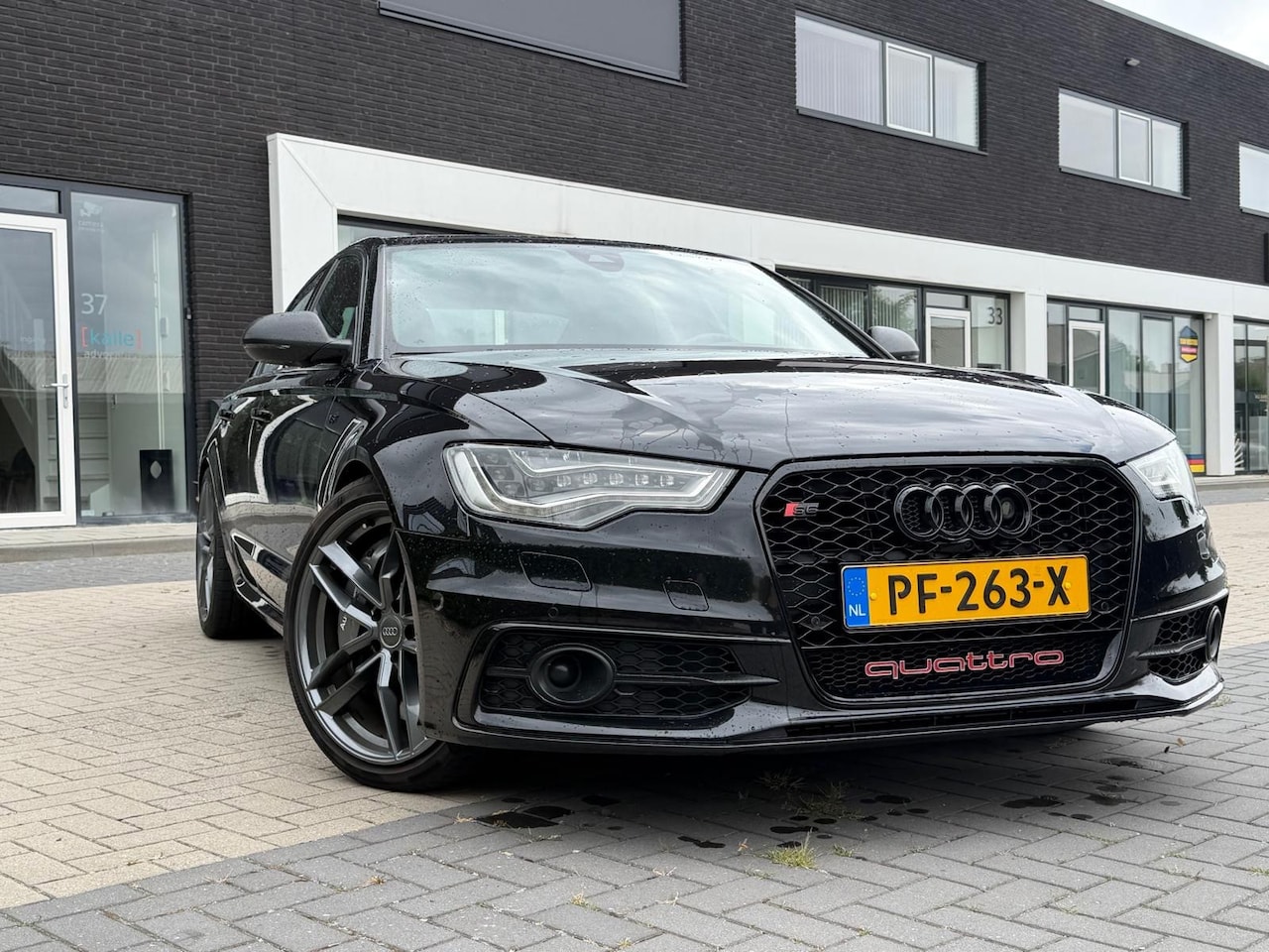 Audi S6 - Limousine 4.0 TFSI quattro 570 PK KERAMIC GLASDAK HUD RS BEKLEDING - AutoWereld.nl