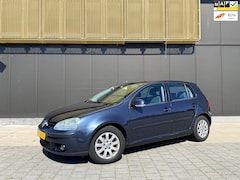 Volkswagen Golf - 1.4 FSI Comfortl | Cruise | Carplay | Clima | LM velgen | Distrkett vv