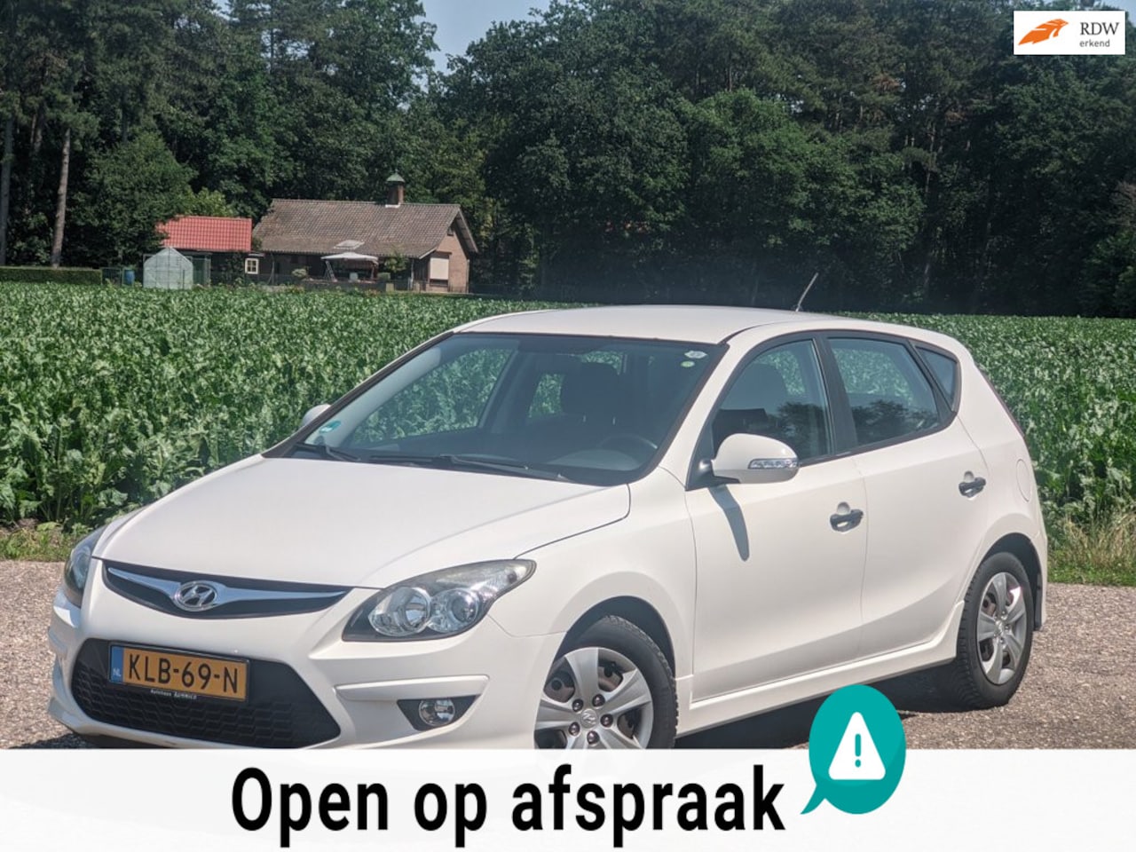 Hyundai i30 - 1.4i i-Motion AIRCO | STOELVRW HANDEL/EXPORT - AutoWereld.nl